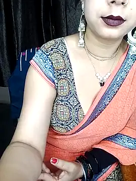 Snapshot of Oh_011 chatting on 29, 4, 2026 Oh 011 online show from 29, 4, 2026