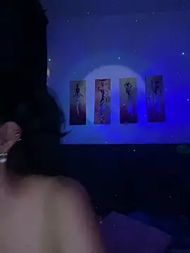 Mia Clay1 online show from 17, 5, 2026