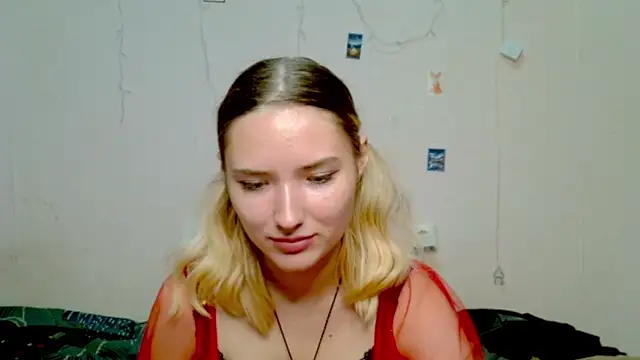 Snapshot of _kikiclark__ chatting on 26, 9, 2025 kikiclark online show from 26, 9, 2025