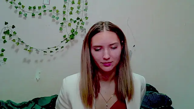  kikiclark   online show from 21, 11, 2025