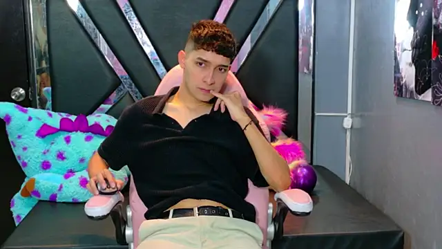 Snapshot of Kygo_Williams chatting on 10, 9, 2025 Kygo Williams online show from 10, 9, 2025