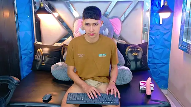 Snapshot of Kygo_Williams chatting on 16, 9, 2025 Kygo Williams online show from 16, 9, 2025