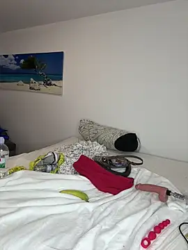 Snapshot of Steffi_Snowbunny chatting on 29, 10, 2025 Steffi Snowbunny online show from 29, 10, 2025