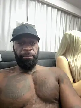 Steffi Snowbunny online show from 17, 12, 2025