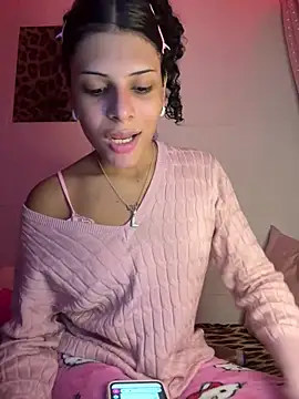 Snapshot of luluzinhax chatting on 28, 5, 2026 luluzinhax online show from 28, 5, 2026