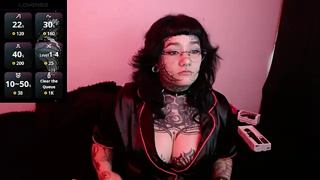 Snapshot of persefone_underworld chatting on 17, 9, 2025 persefone underworld online show from 17, 9, 2025