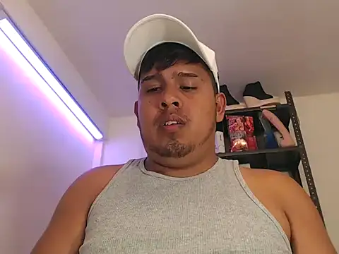 sexy hot72 online show from 9, 1, 2026