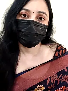 Monica cams online show from 4, 10, 2025