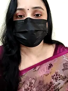 Monica cams online show from 18, 10, 2025