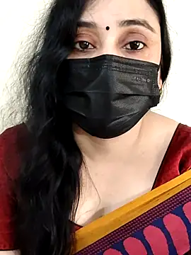 Monica cams online show from 24, 2, 2026