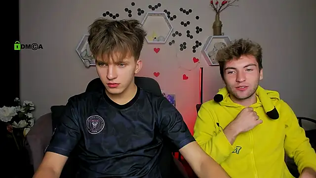 travis wolf  online show from 13, 9, 2025