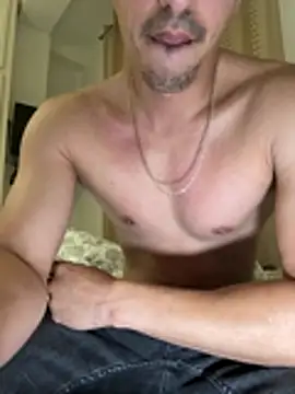Merousexy282828 online show from 15, 5, 2026
