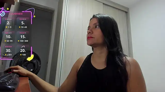 Snapshot of Carol_sua chatting on 17, 10, 2025 Carol sua online show from 17, 10, 2025