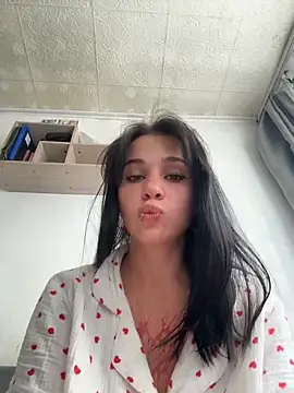 Snapshot of VendiMur chatting on 29, 4, 2026 VendiMur online show from 29, 4, 2026