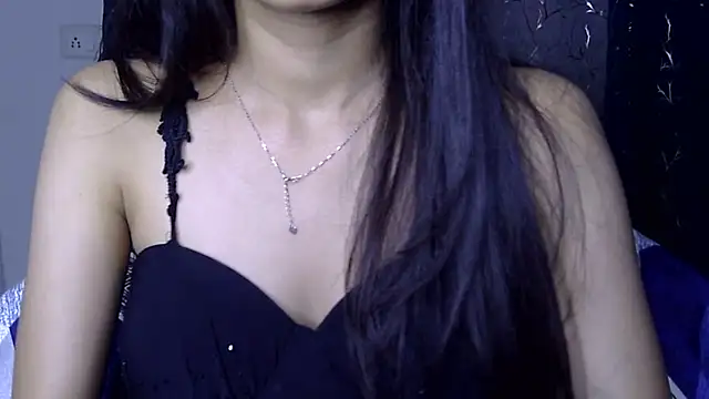 Riva arora01 online show from 29, 4, 2026