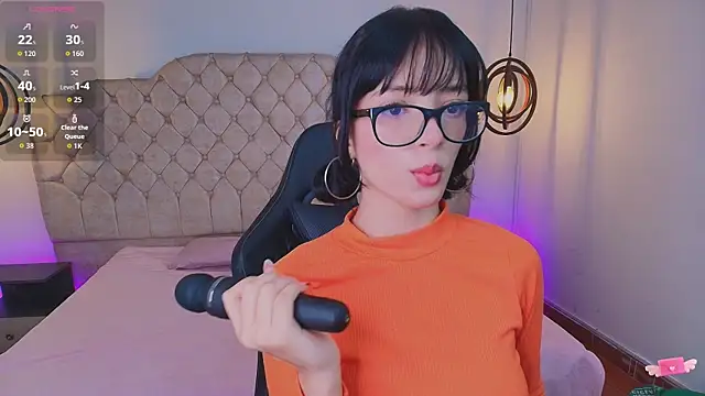 Snapshot of Sweet_1Angel chatting on 12, 1, 2026 Sweet 1Angel online show from 12, 1, 2026