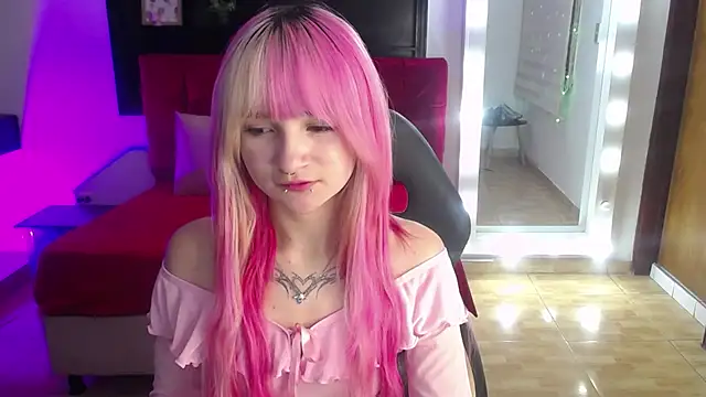  Charlotte Collins  online show from 30, 5, 2026