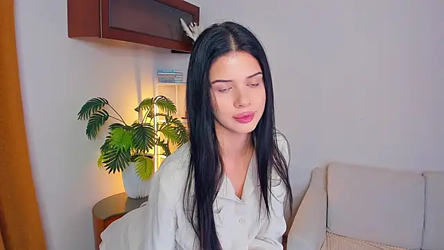 JoCauterucci online show from 20, 9, 2025