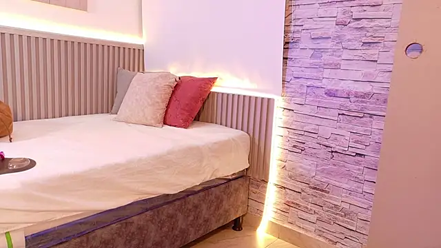 Snapshot of liz_monserrat_1 chatting on 30, 10, 2025 liz monserrat 1 online show from 30, 10, 2025