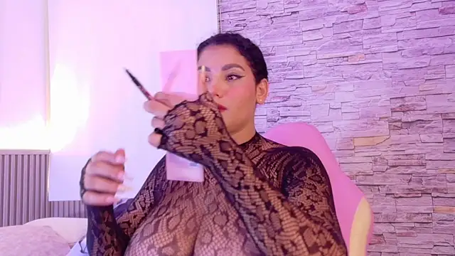 liz monserrat 1 online show from 12, 5, 2026