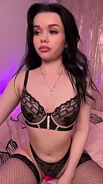 Snapshot of Luxuryy_baby chatting on 27, 2, 2026 Luxuryy baby online show from 27, 2, 2026