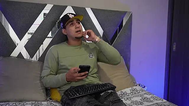 massimo vidal  online show from 15, 10, 2025