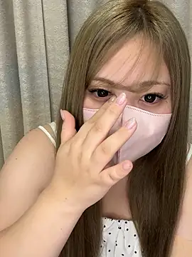 Snapshot of Chua-chan chatting on 24, 9, 2025 Chua-chan online show from 24, 9, 2025