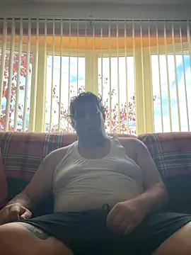 Stephanie1984 online show from 1, 11, 2025