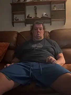 Stephanie1984 online show from 2, 4, 2026