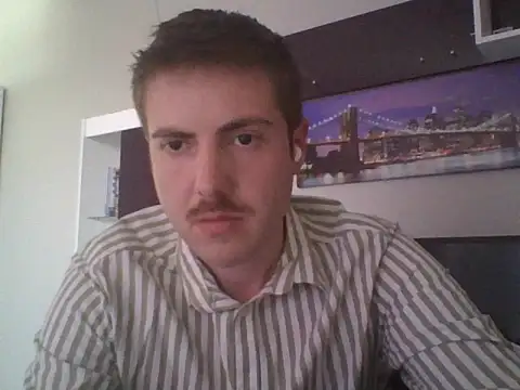 Snapshot of leaolad95 chatting on 14, 4, 2026 leaolad95 online show from 14, 4, 2026