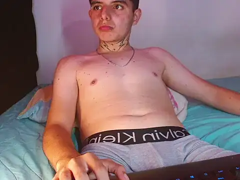 NoahAyala online show from 27, 11, 2025