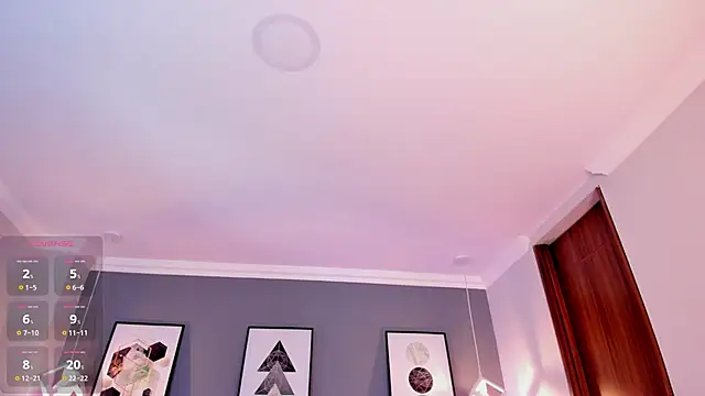 Nina Ford online show from 19, 5, 2026