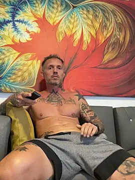 Snapshot of MagicLex1 chatting on 1, 10, 2025 MagicLex1 online show from 1, 10, 2025