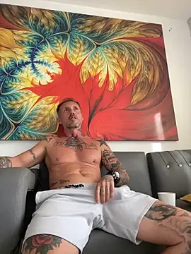 Snapshot of MagicLex1 chatting on 2, 10, 2025 MagicLex1 online show from 2, 10, 2025