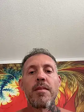 Snapshot of MagicLex1 chatting on 4, 10, 2025 MagicLex1 online show from 4, 10, 2025