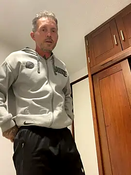 Snapshot of MagicLex1 chatting on 11, 10, 2025 MagicLex1 online show from 11, 10, 2025