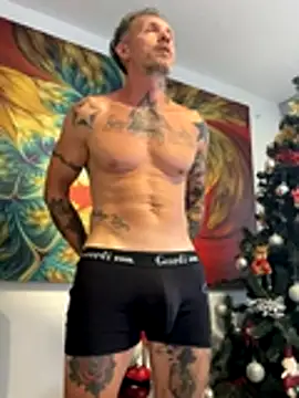 Snapshot of MagicLex1 chatting on 14, 11, 2025 MagicLex1 online show from 14, 11, 2025