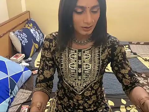 LuvLayla online show from 20, 4, 2026