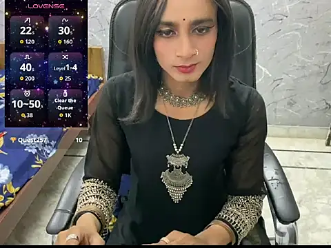 LuvLayla online show from 13, 6, 2026