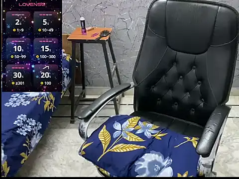 LuvLayla online show from 14, 6, 2026
