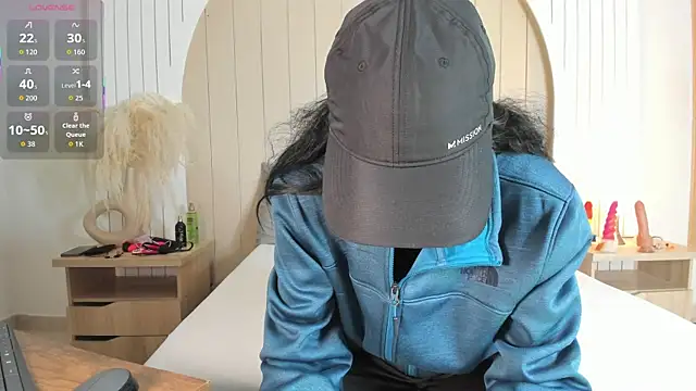 ALICESANDOVAL online show from 26, 3, 2026