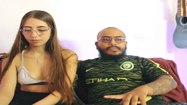  leda swan  online show from 19, 9, 2025