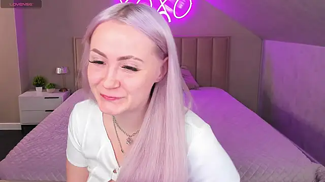 Joyce Howard online show from 14, 10, 2025