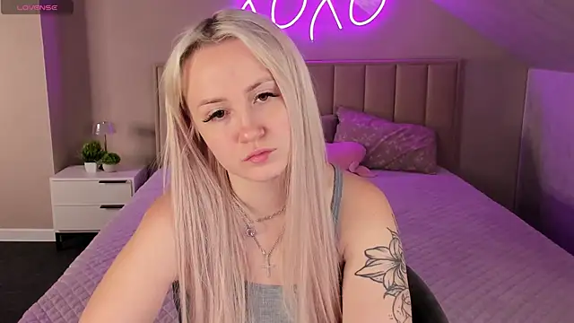 Joyce Howard online show from 24, 10, 2025