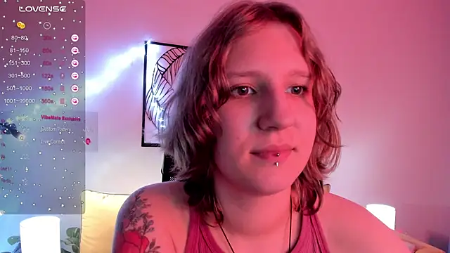 Snapshot of Hailey_Foxy chatting on 23, 10, 2025 Hailey Foxy online show from 23, 10, 2025