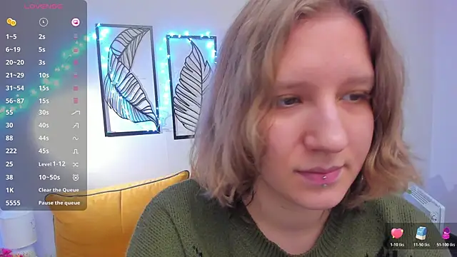 Snapshot of Hailey_Foxy chatting on 21, 12, 2025 Hailey Foxy online show from 21, 12, 2025