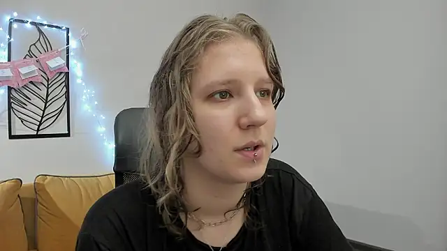 Hailey Foxy online show from 11, 2, 2026