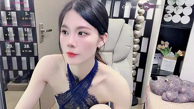 Yueyue-MM online show from 12, 5, 2026