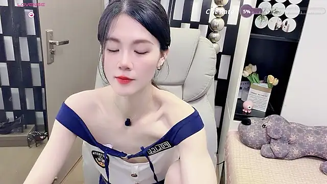 Yueyue-MM online show from 4, 6, 2026