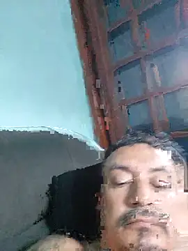 Snapshot of andrerj22 chatting on 8, 9, 2025 andrerj22 online show from 8, 9, 2025